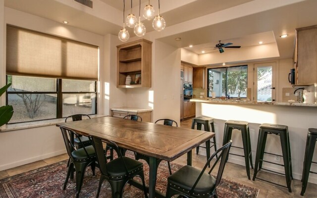 Casa Buenaluxurious Retreat w/2 Masters & Views!