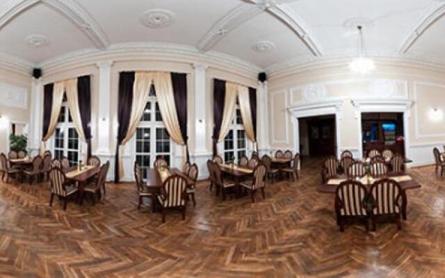 Gościniec Darłowo & Spa
