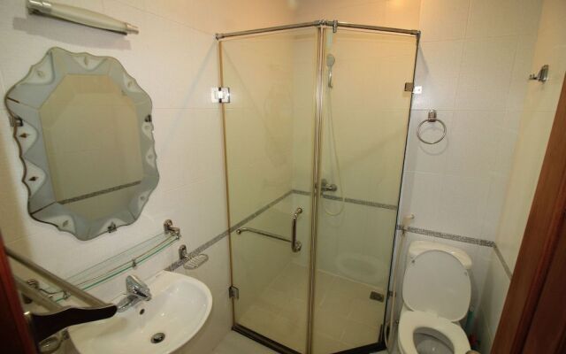 Mirr Homestay Hanoi