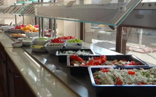 Moreto Seaside Aparthotel