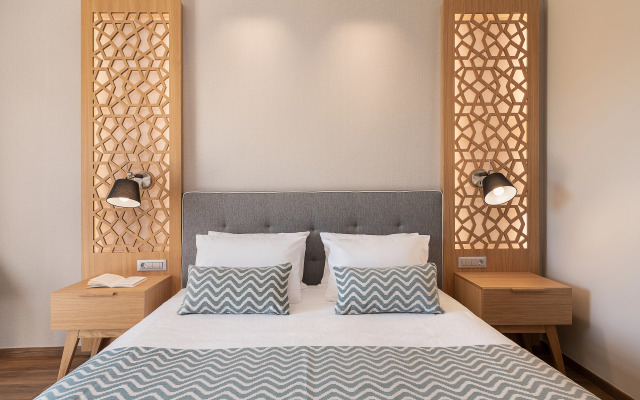 Pilot Beach Resort