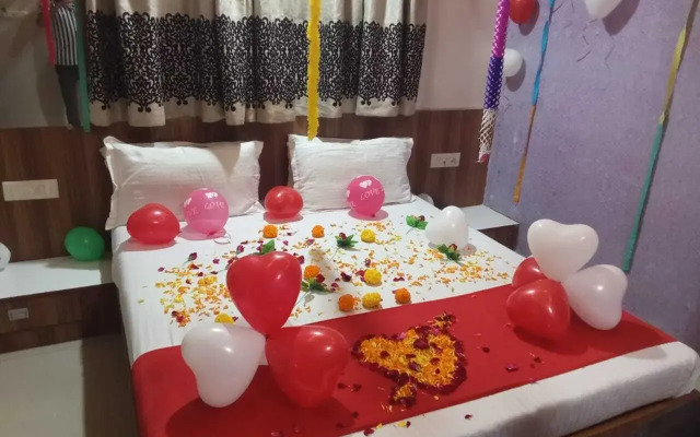 Hotel Capital by OYO Rooms