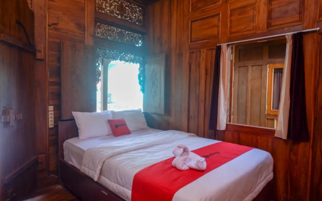 RedDoorz near Terminal Mendolo Wonosobo
