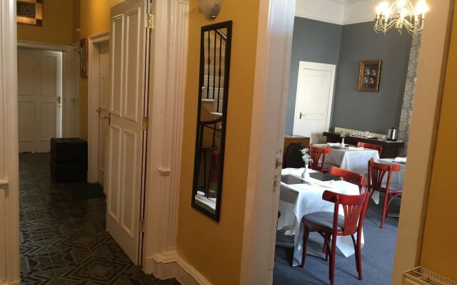 16 Pilrig Guest House