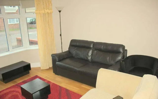 Peymans - The Barnwell Lodge Serviced Apartment