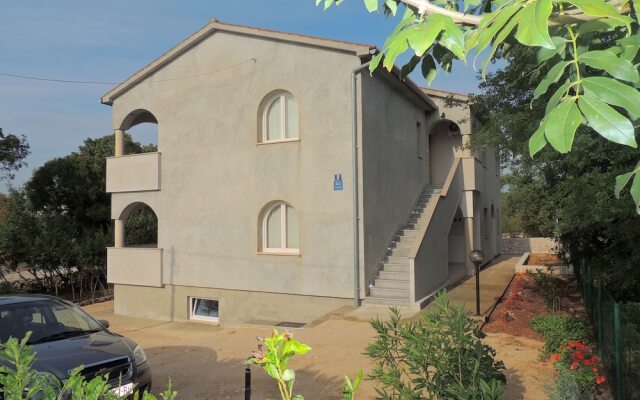 Apartments T&T