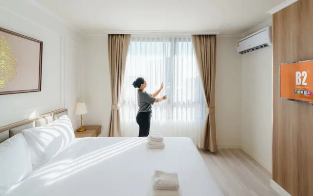 B2 Grand Nimman Premier Hotel