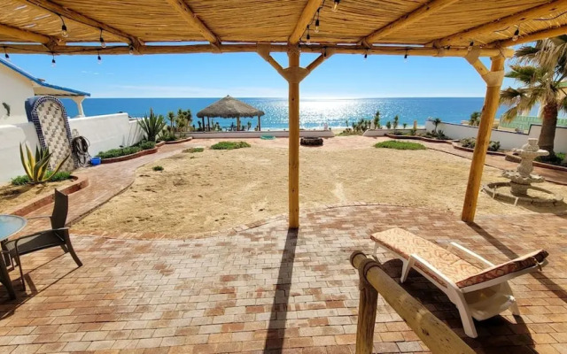 Casa Evita 3 Bedroom Beachfront Home