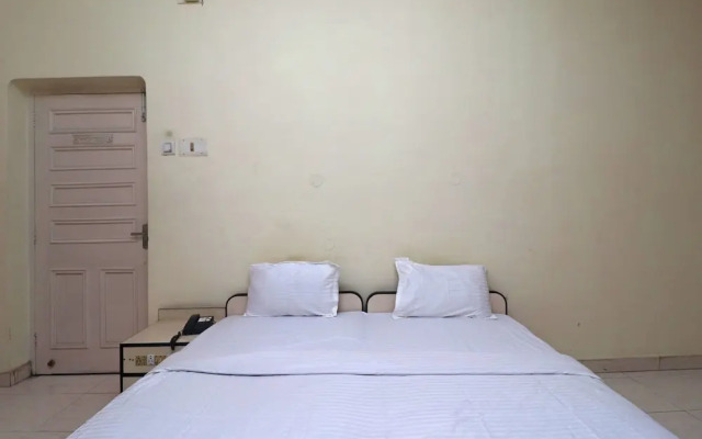 OYO 37028 Hotel Sheela