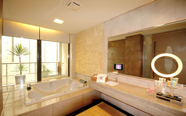 Six Star Motel-Zhongli