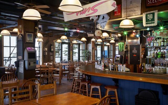 Coast Sundance Lodge