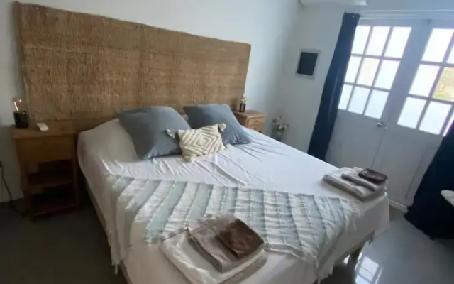 Palm Beach Vacaysuites - Garden Suite - Poolside
