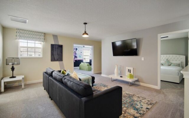 Amazing House! Champions Gate - 8911SD