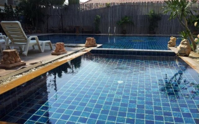 Hua Hin Markwin Lodge