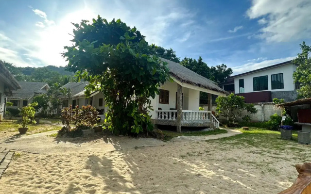 Phuwadee Resort & Spa