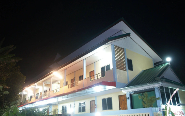 Sangaroon Hotel