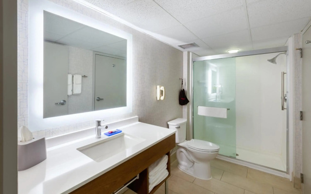 Holiday Inn Express Hotel & Suites Denver East-Peoria Street by IHG