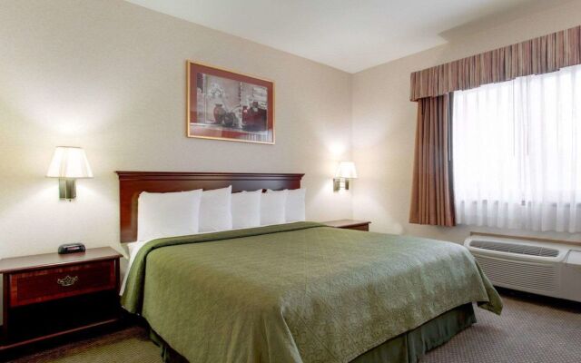 Holiday Inn Express & Suites Mountain View Silicon Valley by IHG