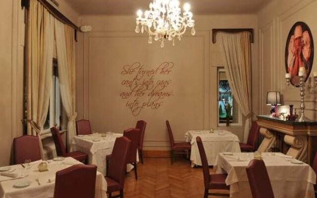 Padam Boutique Hotel & Restaurant