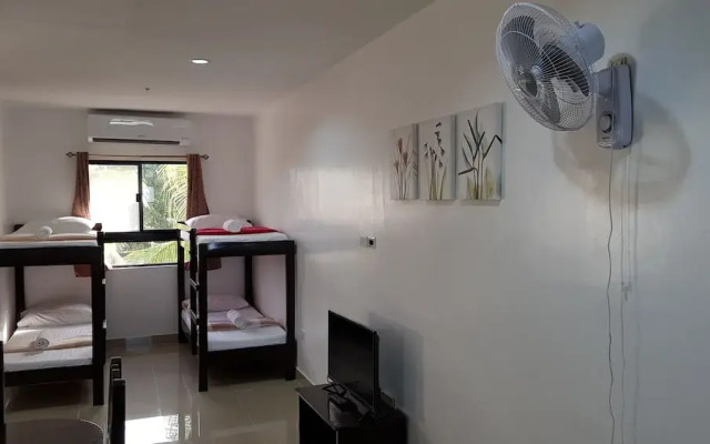 Spacious Private apartment at Laorenza Residences