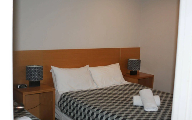 The Coachman Motel & Units