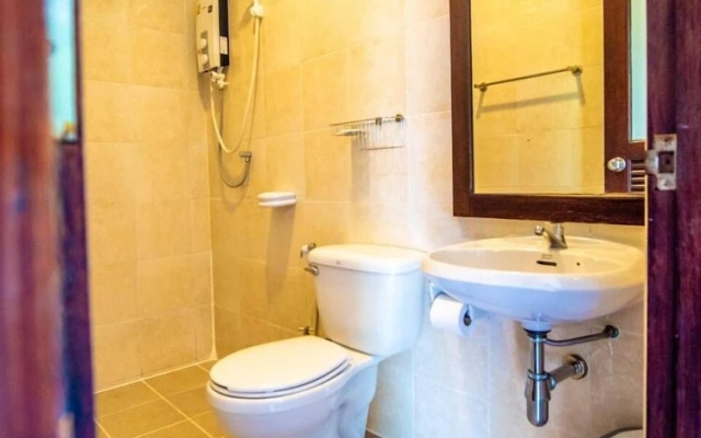 Baan Muchshima Hostel Phuket