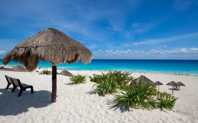 Coco Suite by Andiani Travel