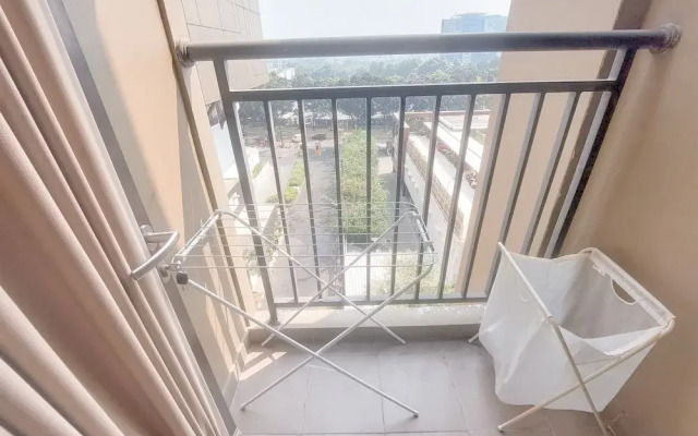 Homey Studio At Transpark Bintaro Apartment