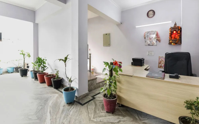 OYO 22968 Devanshi Residency