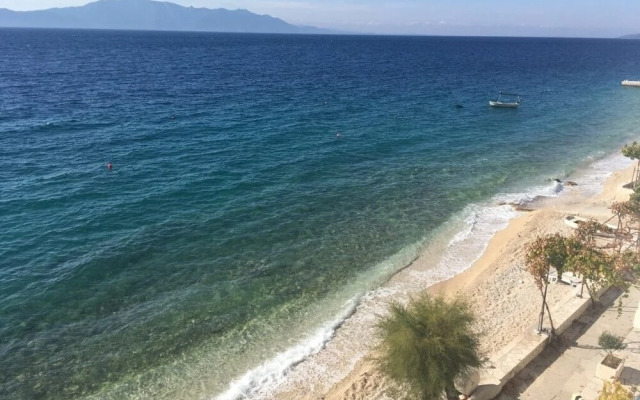 Inga - Right at the Beach - A1