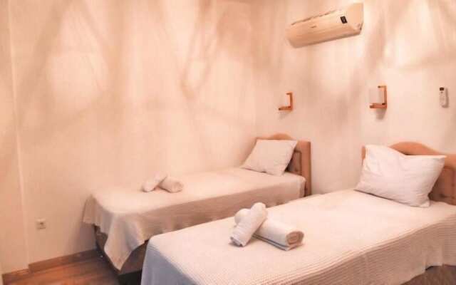 Villa Western Emilia