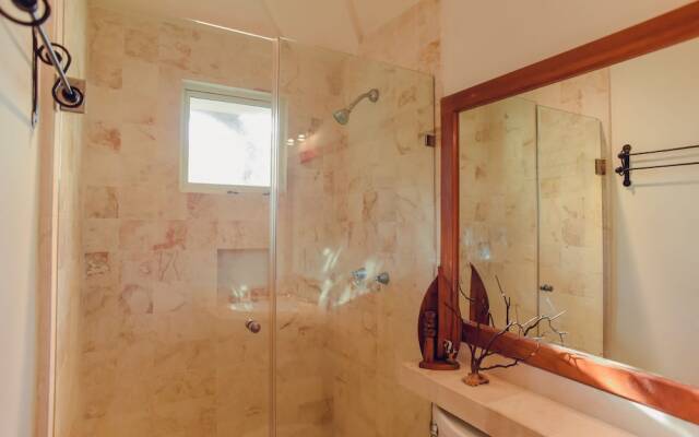 Villa Marinera 5br by Rmh