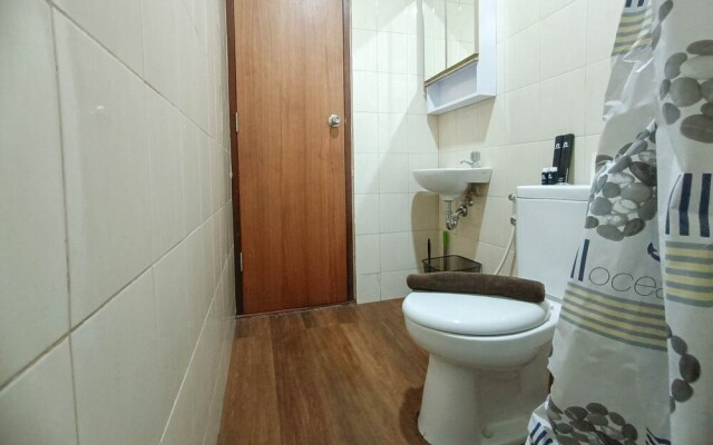 Simply 1Br At 31St Floor Vida View Makassar Apartment