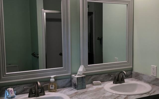 Oak Grove Bed and Breakfast