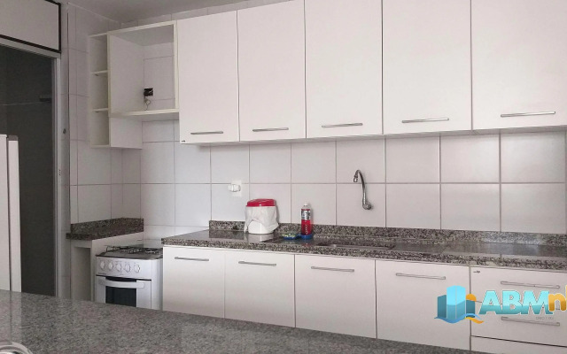 Apto no Universitário Ed. Mr. Teneriff 310