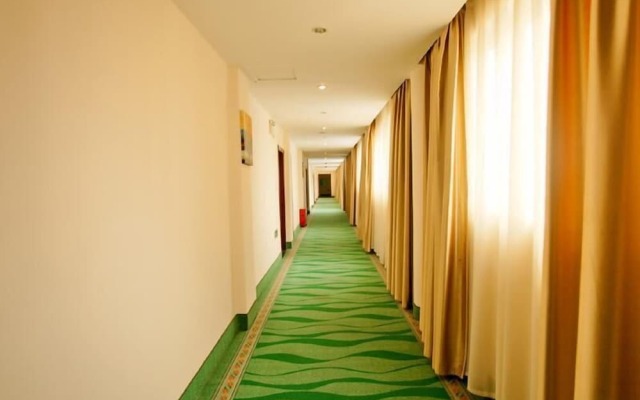 GreenTree Inn Jiangsu Nanjing Yinqiao Market Express Hotel