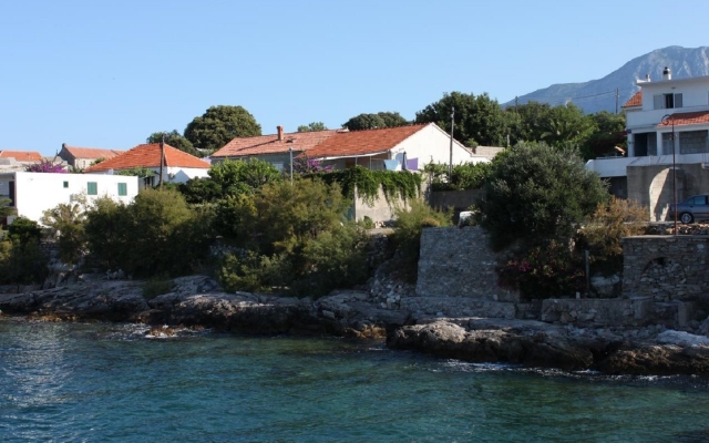 Room Mare - economy rooms: R3 Sucuraj, Island Hvar