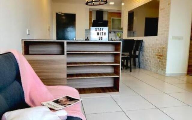 2112 Modern Industrial Style Home 100mbps By STAY