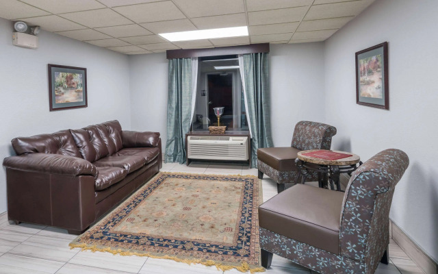 Days Inn by Wyndham Goodlettsville/Nashville