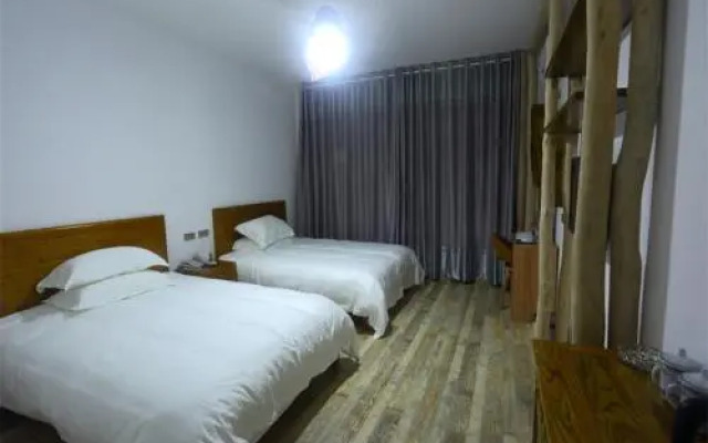 Lishui Shefengju Hostel
