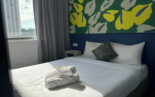 Traveller Ark Hotel & Bunks