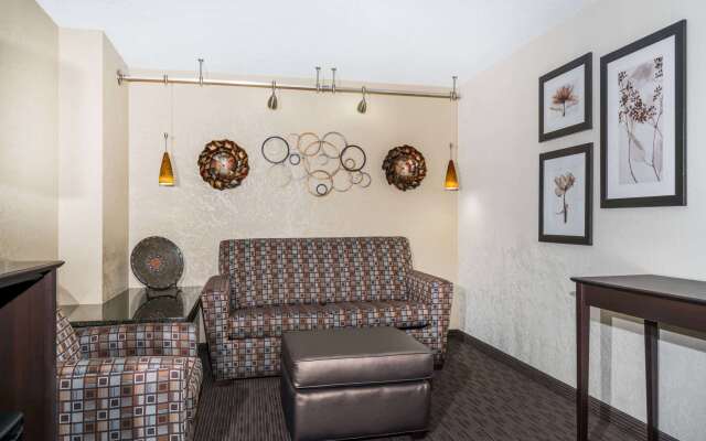 Baymont by Wyndham Owatonna