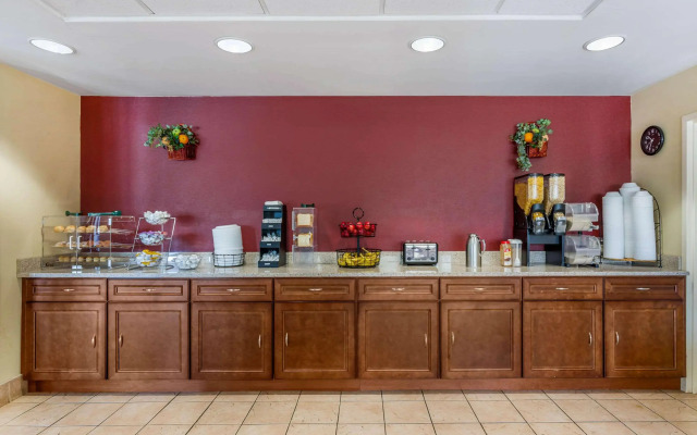 Comfort Inn & Suites Troutville - Roanoke North / Daleville