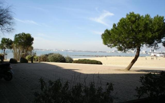 Appartement La Rochelle, 1 pièce, 4 personnes - FR-1-551-38