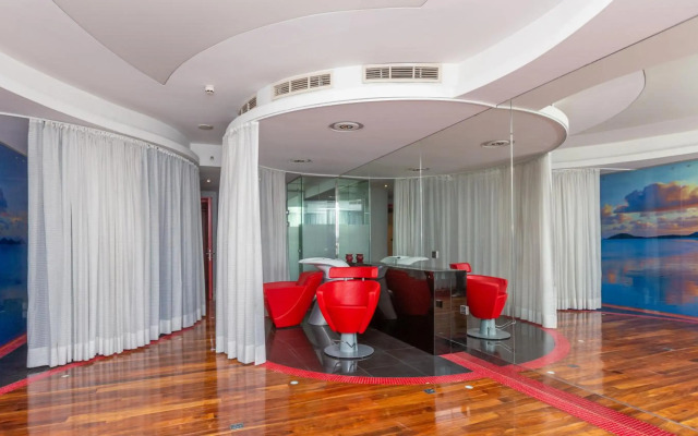 Ezdan Hotel Residence