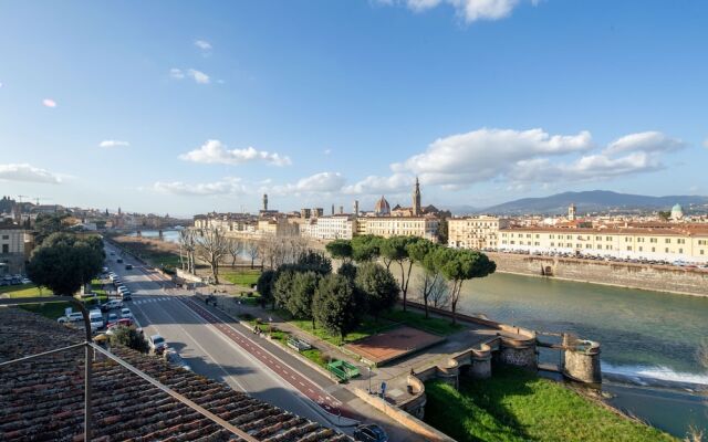 Lungarno Panoramic View