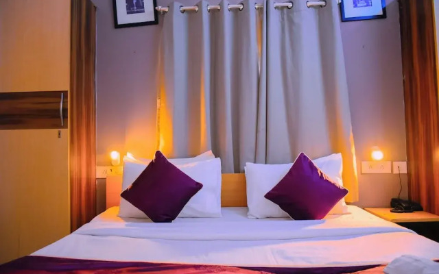 Naksha Tree Hotels Honey Crest