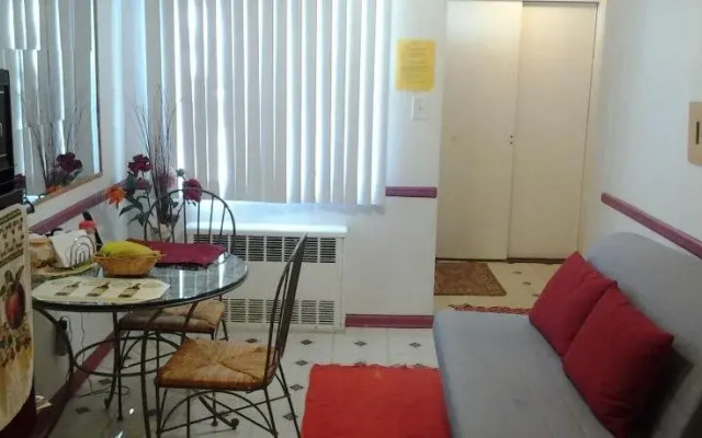 Exquisite Guesthouse Suites