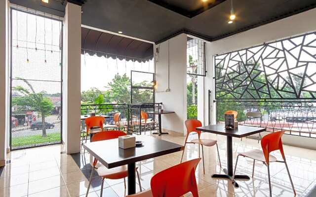 OYO 1668 Yvel Homestay