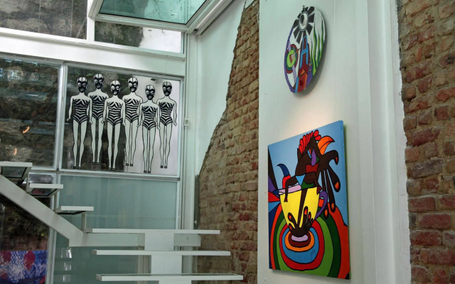 Modernistas Hospedagem e Arte